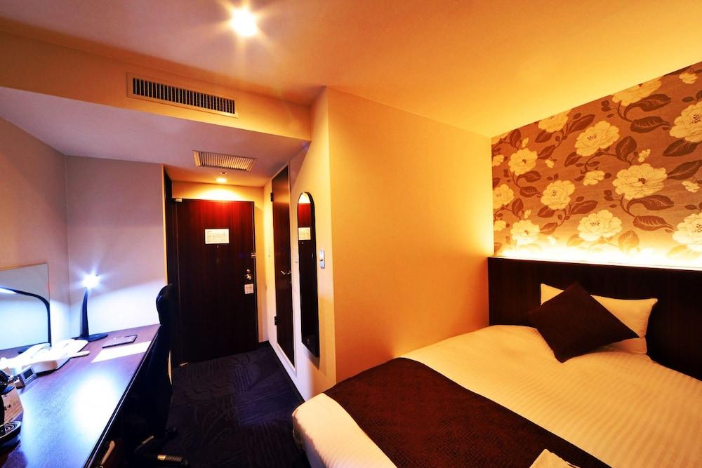 คูชิโระ เซ็นจูรีย์ แคสเทิล คุชิโระ