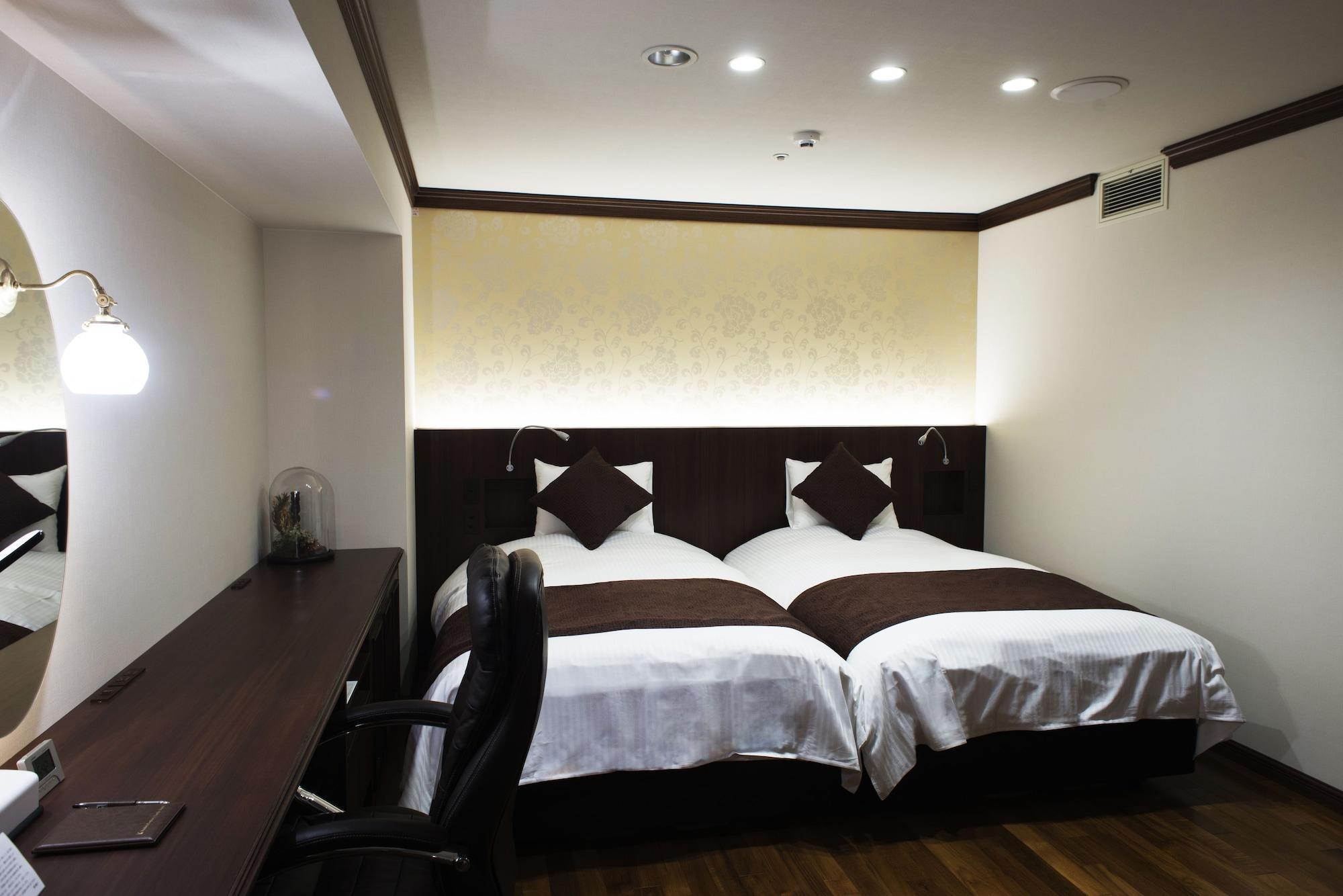 คูชิโระ เซ็นจูรีย์ แคสเทิล โรงแรม