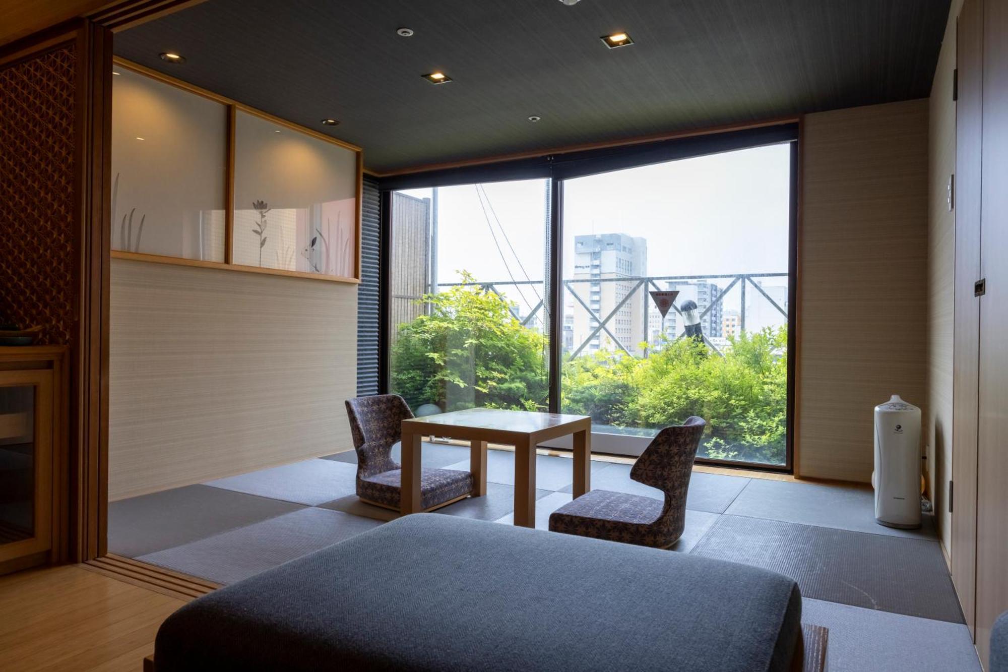 โรงแรม คูชิโระ เซ็นจูรีย์ แคสเทิล คุชิโระ