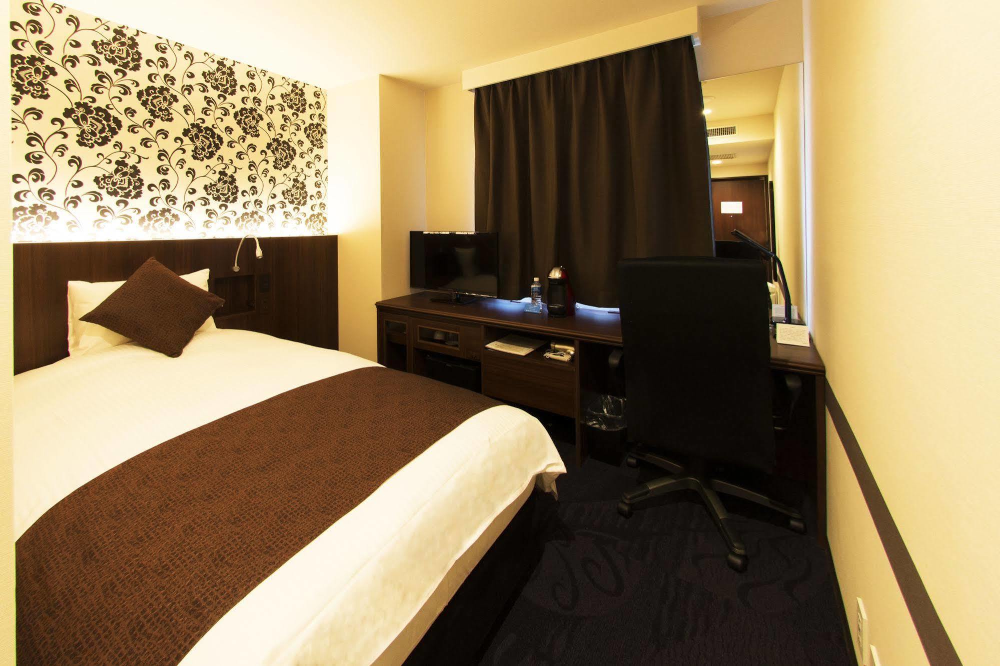 โรงแรม คูชิโระ เซ็นจูรีย์ แคสเทิล