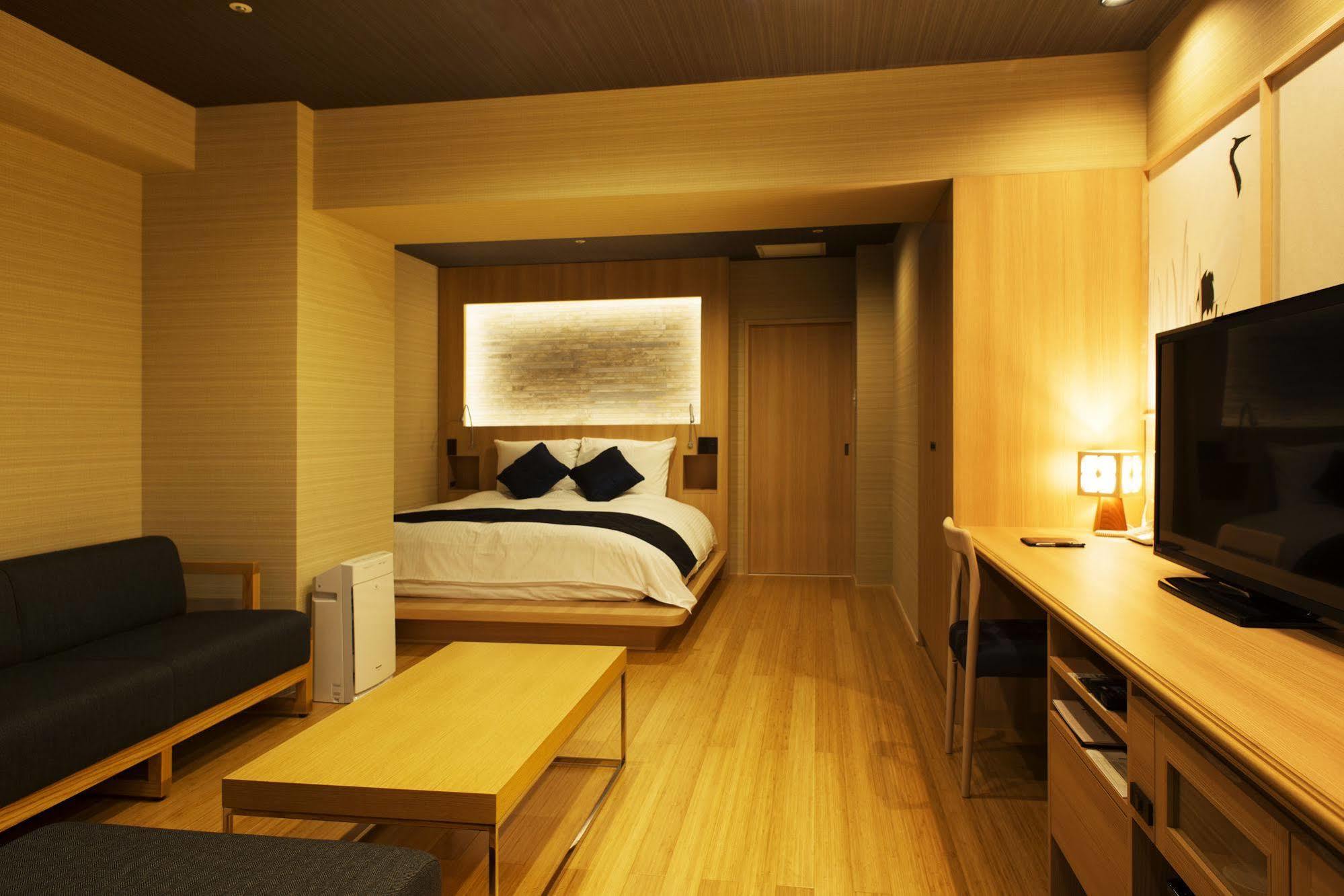 คูชิโระ เซ็นจูรีย์ แคสเทิล โรงแรม คุชิโระ