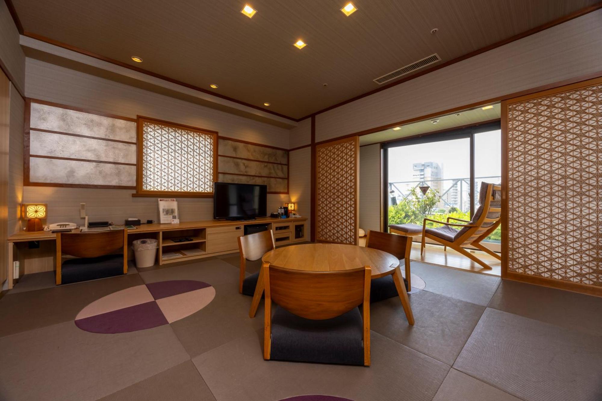 Hotel Century Castle 4*