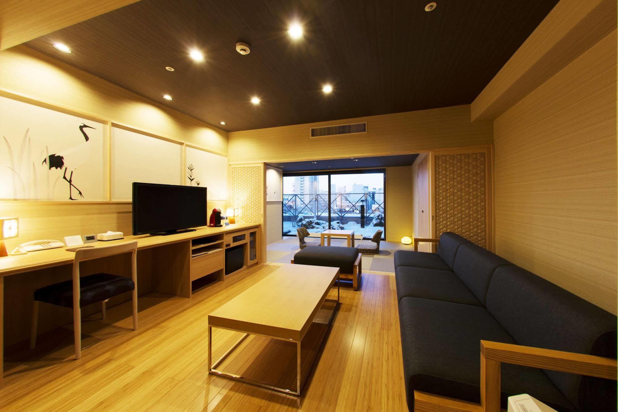 Century Castle Hotel 4*